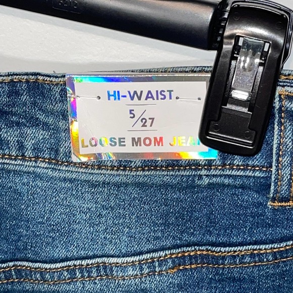 Tinseltown Juniors' Ripped mom Jeans sz 5 - Picture 9 of 9